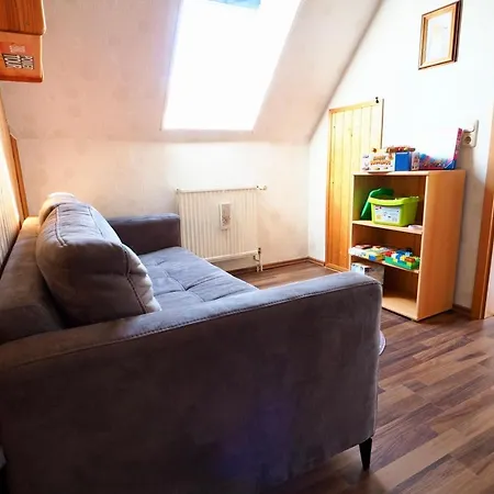 Ferienhaus Neumann - Ein Ganzes Haus Fuer Ihren Urlaub! Hessenburg Extérieur photo