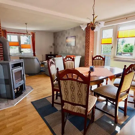 Ferienhaus Neumann - Ein Ganzes Haus Fuer Ihren Urlaub! Hessenburg Extérieur photo