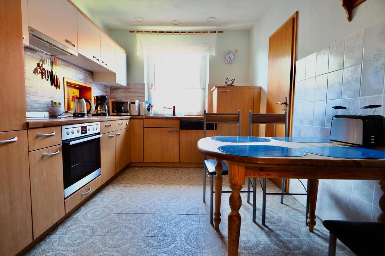 Appartement Neumann - Ein Ganzes Haus Fuer Ihren Urlaub! Hessenburg